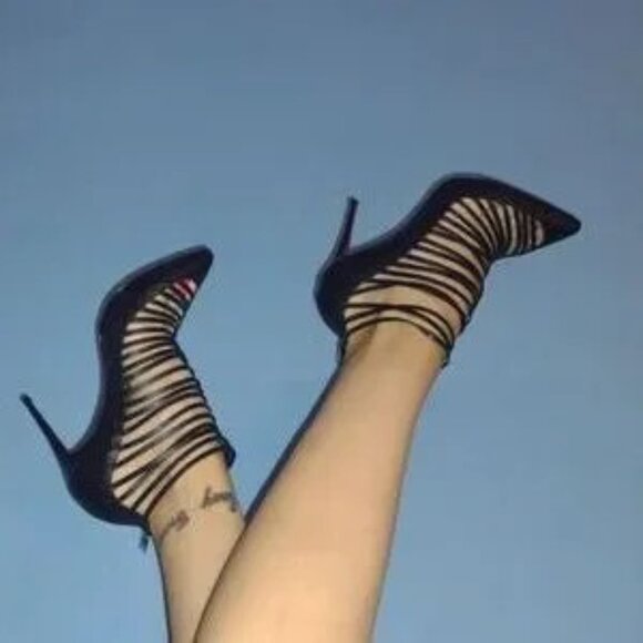 NEW Christian Louboutin Gortik Strappy Red Sole Bootie NEW - Picture 5 of 15